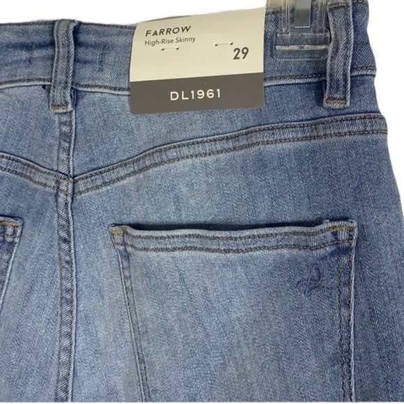 - NWT DL1961 Light Blue High Rise Farrow Skinny Jeans Metallic Dot Accents - Picture 11 of 13
